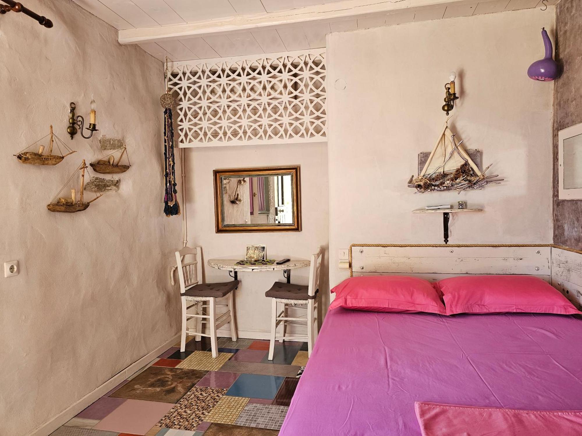 Aparthotel Anthippi (Adults Only) Páros Zewnętrze zdjęcie